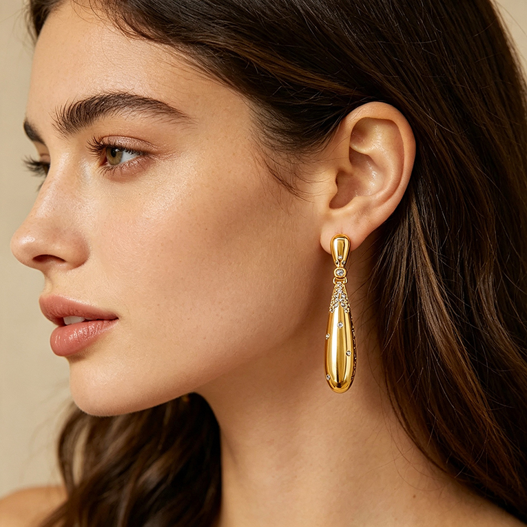 ARETE BATE MICROZIRCONIA CHAPA DE ORO 18 KT
